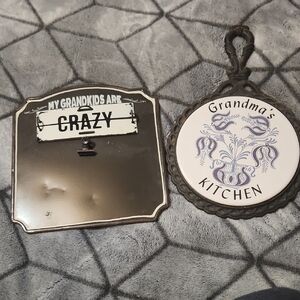 Grandma's Kitchen Decorative Wall Cast Iron Plaque And Tin Picture Frame Clip